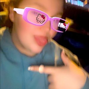 Meet your Posher, Liv